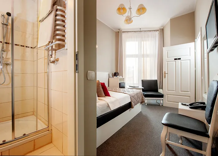 塞拉利昂公寓式酒店 3*