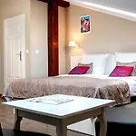 Apartmanhotel Leone 3*