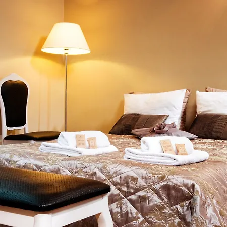 Leone Apartahotel Cracovia