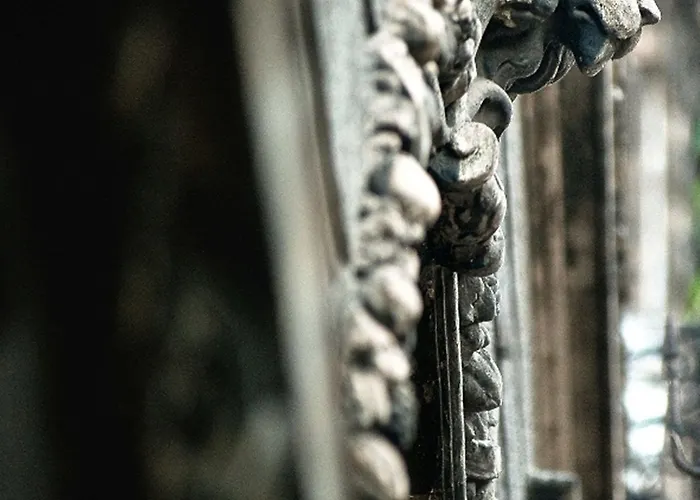 Leone Апарт-отель